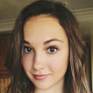 Charlotte Drury, 29 (Gymnast)