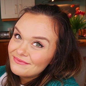 Charlotte Taylor, 36 (Звезда Youtube)