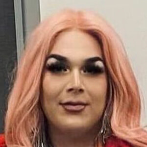 Chelazon Leroux, 25 (TikTok Star)