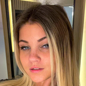 Chelsea Erdman image 8