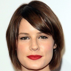 Chelsea Hobbs, 39 (电视女演员)