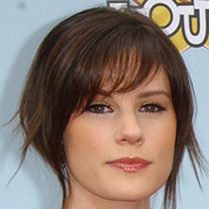 Chelsea Hobbs image 8