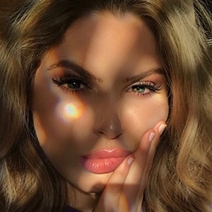 Chelsea Linder, 28 (YouTube Star)