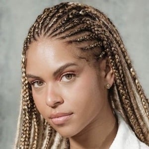 Chelsea Miller, 33 (DJ)