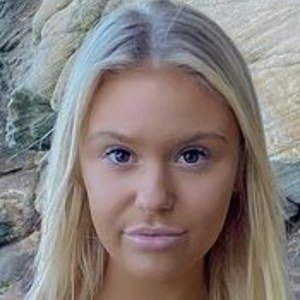 Chelsea Roccazzella, 24 (YouTube Star)