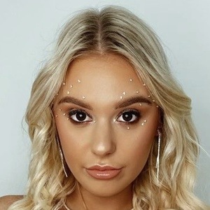 Chelsea Roccazzella, 24 (YouTube Star)