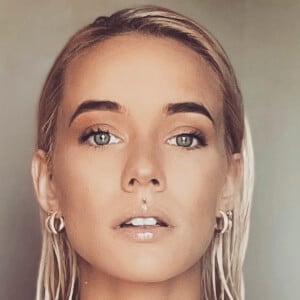 Chelsey Banker, 33 (TikTok Star)