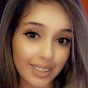 cherryyberry, 35 (TikTok明星)