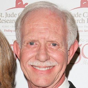 Chesley Sullenberger, 74 (飞行员)