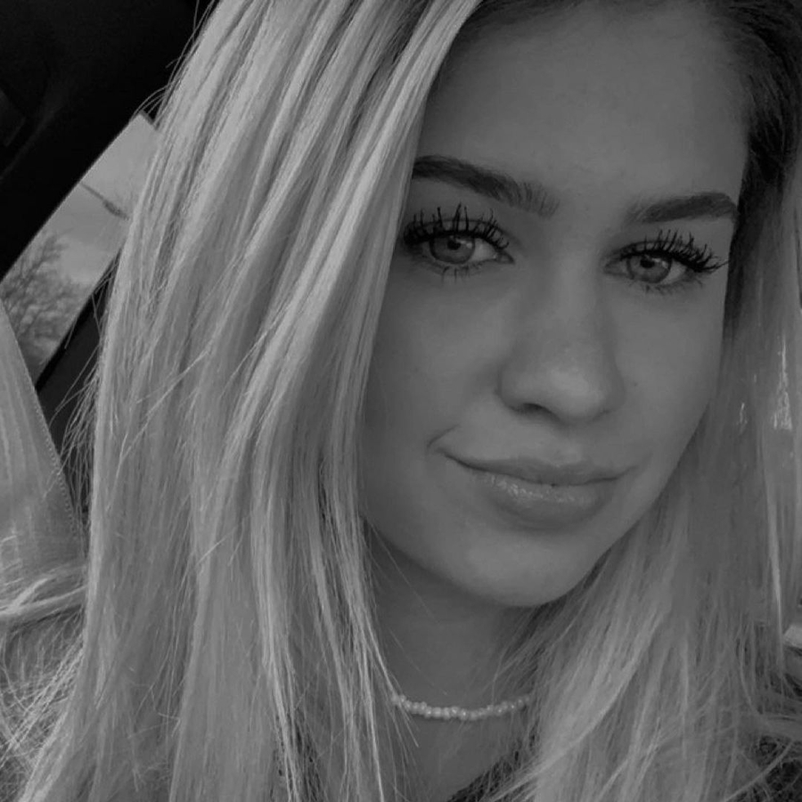 Chezni Woods image 3