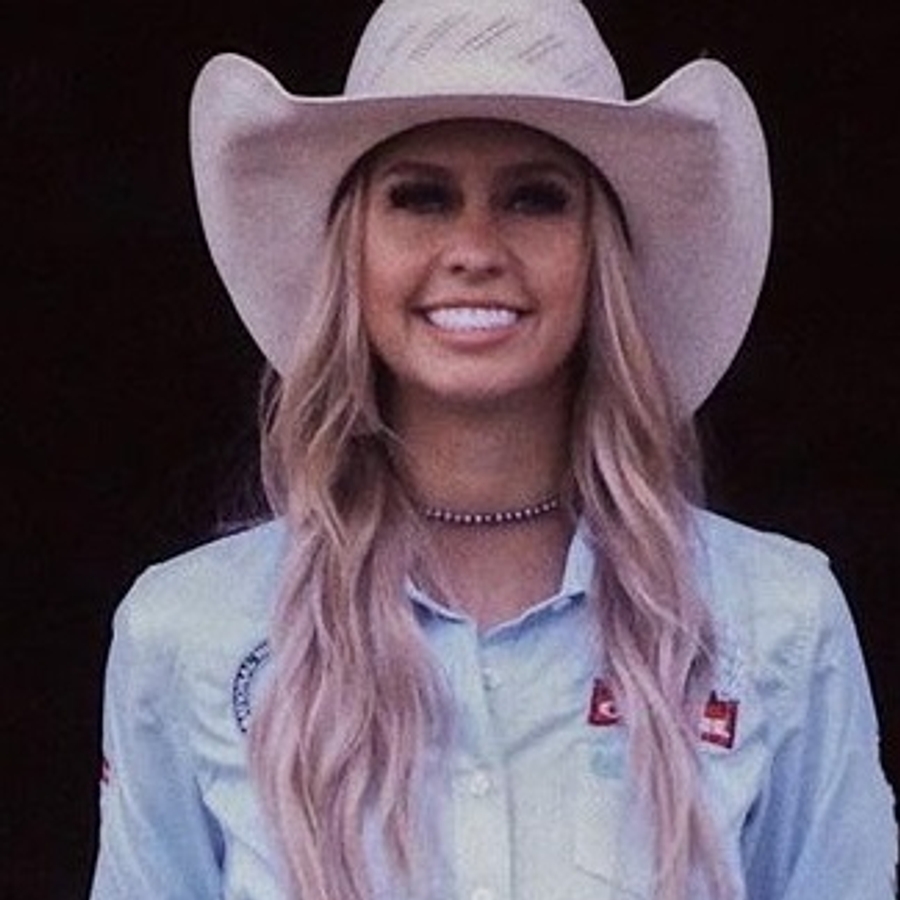 Chezni Woods, 31 (Equestrian)