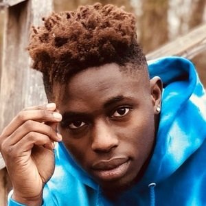 ChinoTV, 25 (TikTok明星)