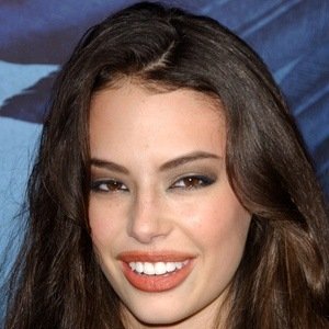 Chloe Bridges image 6