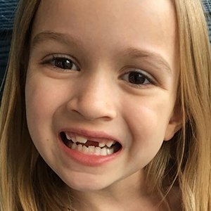 Chloe Clem image 4
