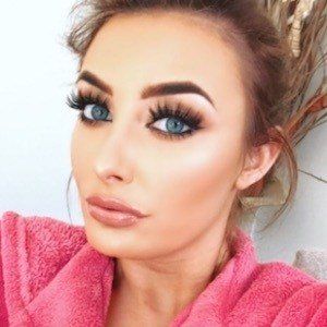 Chloe Crowhurst image 3