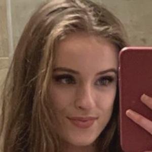 Chloe Davison, 23 (TV Actress)