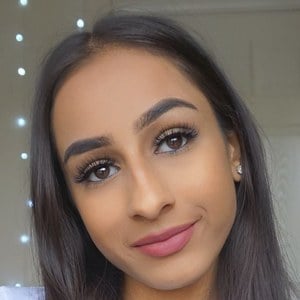 Chloe Dhaliwal, 29 (TikTok Star)