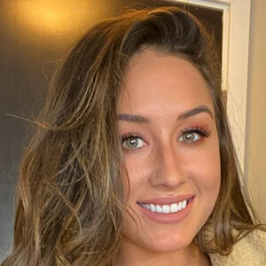 Chloe Gottschalk image 14