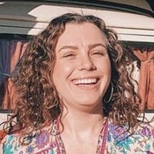 Chloe Grayling image 6