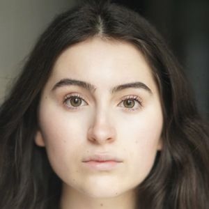 Chloe Hawthorn image 4