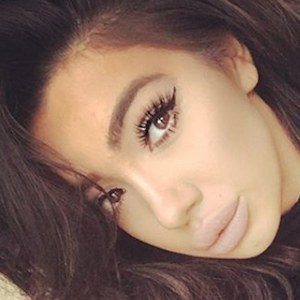 Chloe Khan image 3