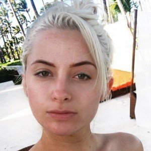 Chloe Paige, 31 (Pop Singer)