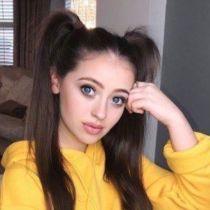 Chloe Rose, 25 (TikTok Star)