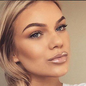 Chloe Szepanowski, 25 (YouTube Star)