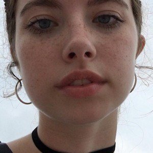 Chloe Woodard image 3