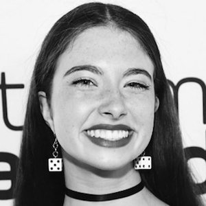 Chloe Woodard, 26 (Instagram Star)