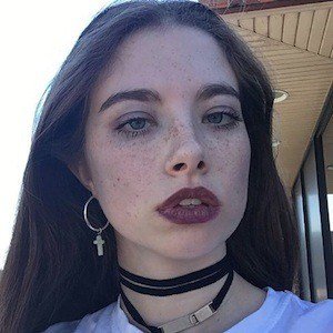 Chloe Woodard, 26 (Звезда Инстаграма)