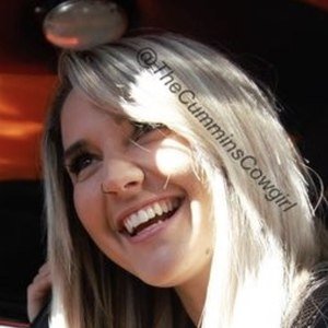 Chloe Yonker image 7
