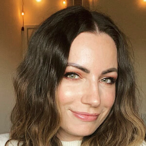 Chloe Zak, 37 (Nữ diễn viên truyền hình)