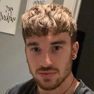 Chris Hatton, 35 (Star d'Instagram)