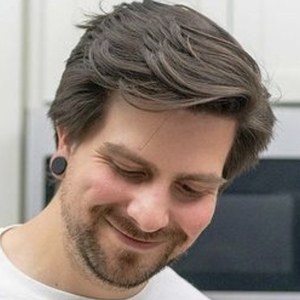 Chris Petrellese, 36 (Estrelas do YouTube)