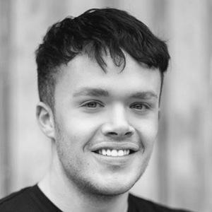 Chris Riley, 31 (Instagram Star)