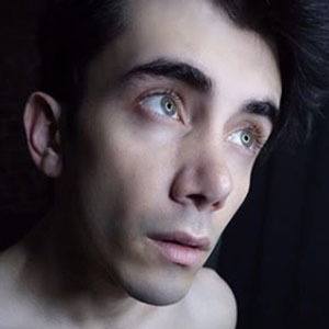 Chris Villain, 33 (YouTube明星)