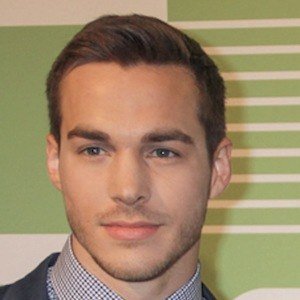 Chris Wood, 37 (Acteur de télévision)