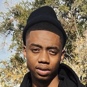 ChrisFinessedMe image 4