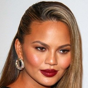 Chrissy Teigen, 39 (Modell)