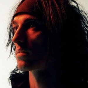 Christian Coma, 40 (鼓手)