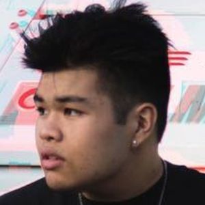 Christian Villanueva, 27 (YouTube明星)