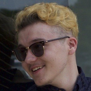 Christian Vind, 30 (Cantante pop)