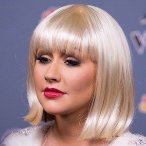 Christina Aguilera, 44 (Cantante Pop)