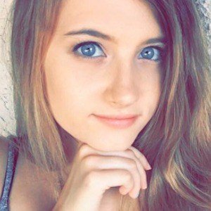 Christina Crockett, 30 (YouNow Star)