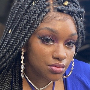 Christina Gordon image 6