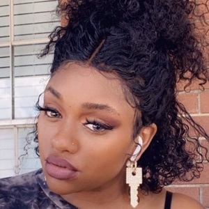 Christina Gordon, 35 (YouTube明星)