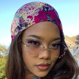 Christina Lorre image 5