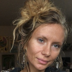 Christina Sutra, 37 (Instagram Star)