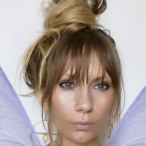 Christina Sutra, 37 (Instagram Star)